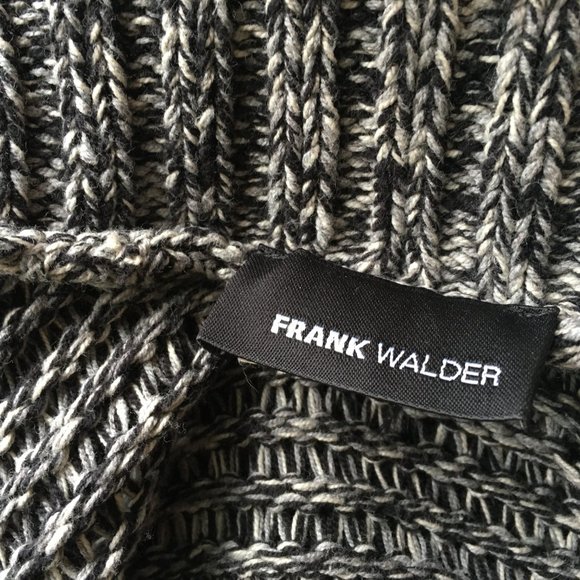 Frank Walder Long Vest - Picture 5 of 5